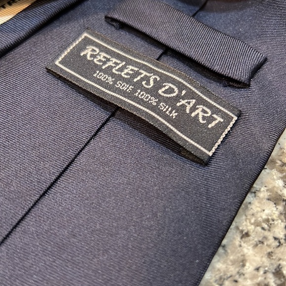 Parisen tie - Picture 2 of 4